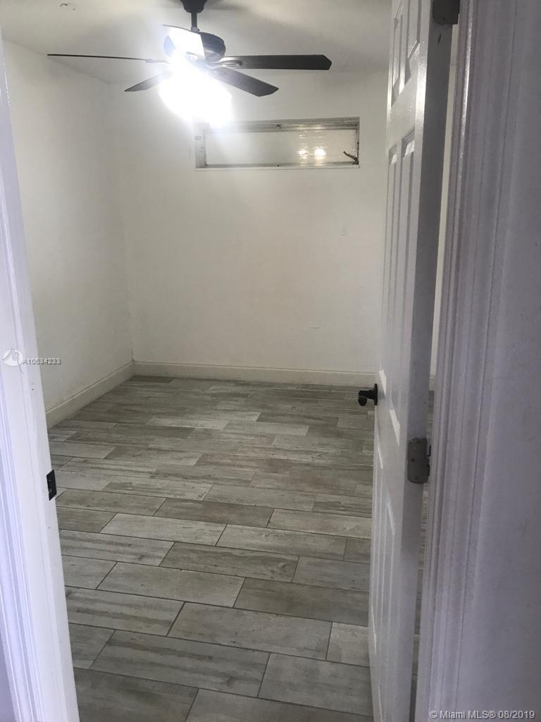 620 Glenn Parkway Hollywood, FL 33021 - Photo 11 of 18