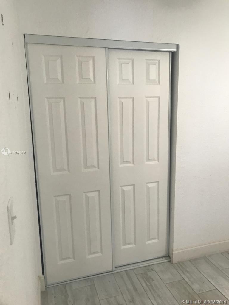 620 Glenn Parkway Hollywood, FL 33021 - Photo 12 of 18