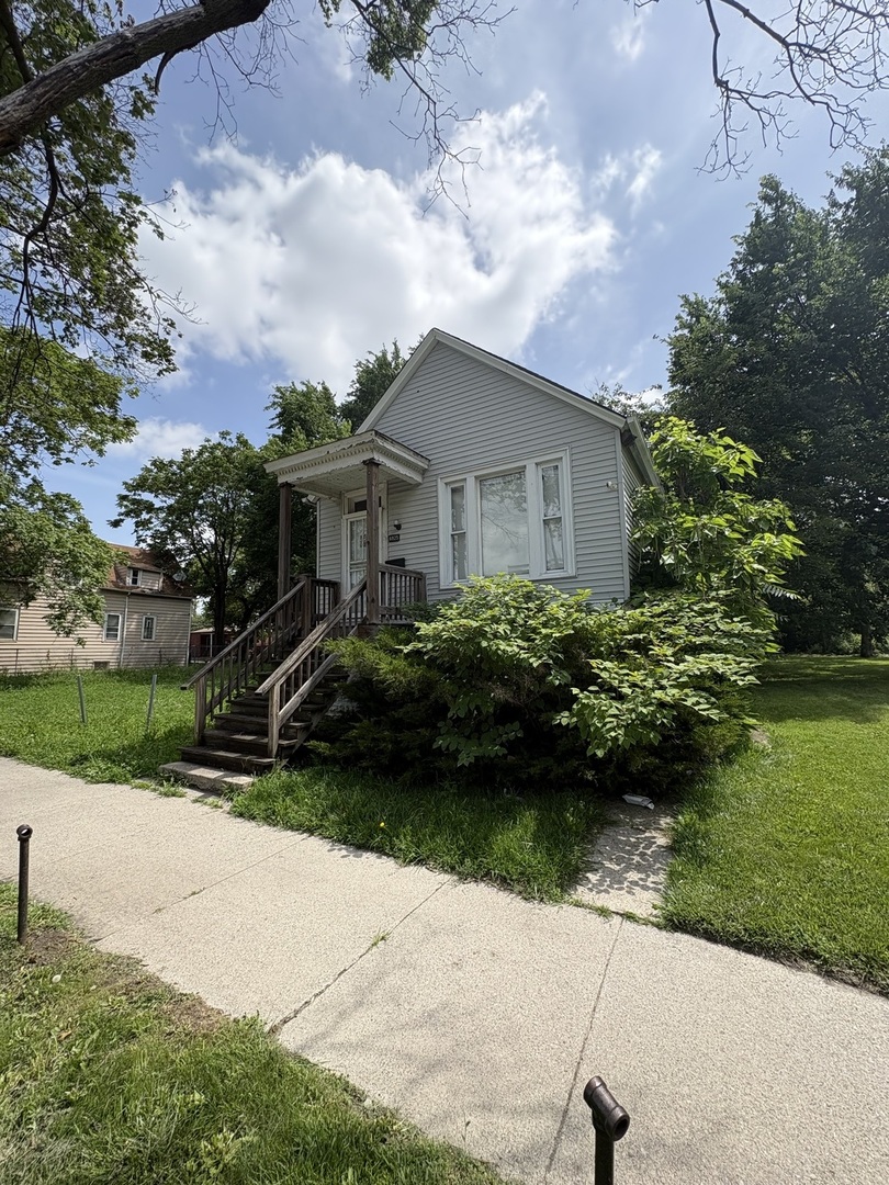 6925 South May Street Chicago, IL 60621 - Photo 1 of 26 Gallery Image 1