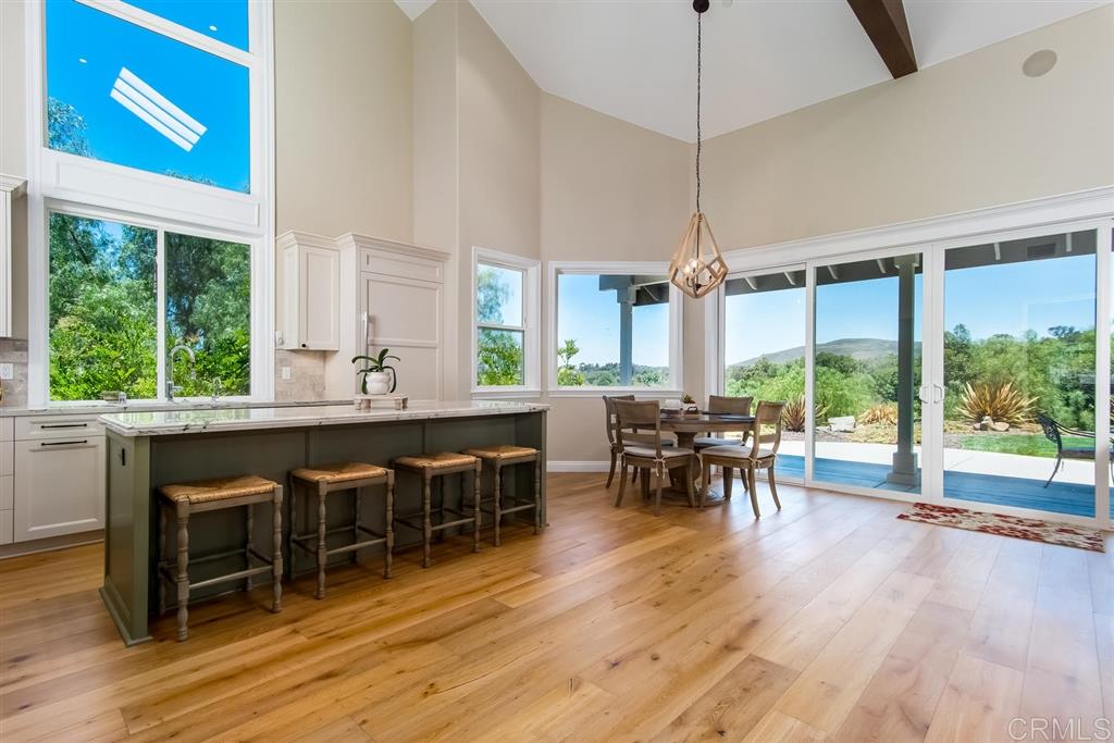 3478 Lilac Summit Encinitas, CA 92024 - Photo 8 of 25