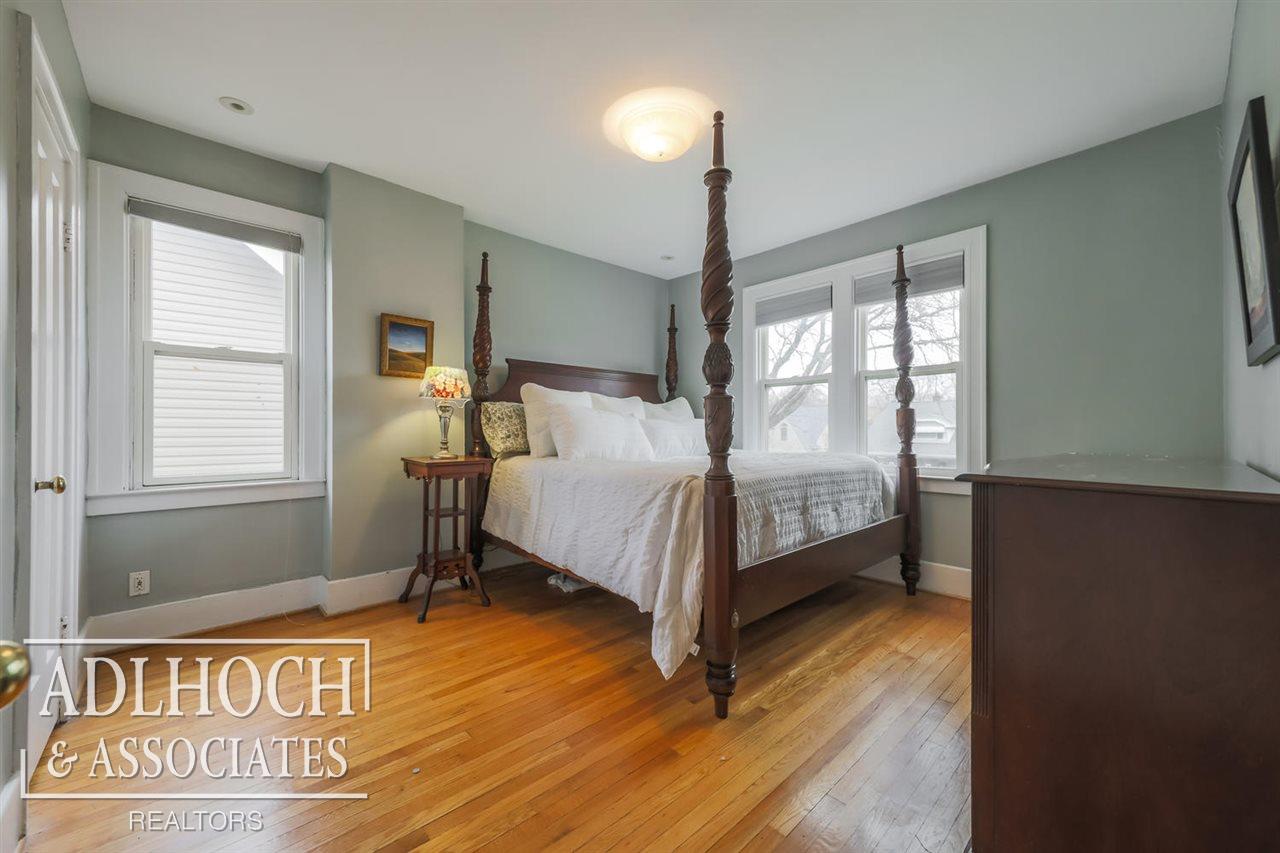 1375 Nottingham Road Grosse Pointe Park, MI 48230 - Photo 12 of 17