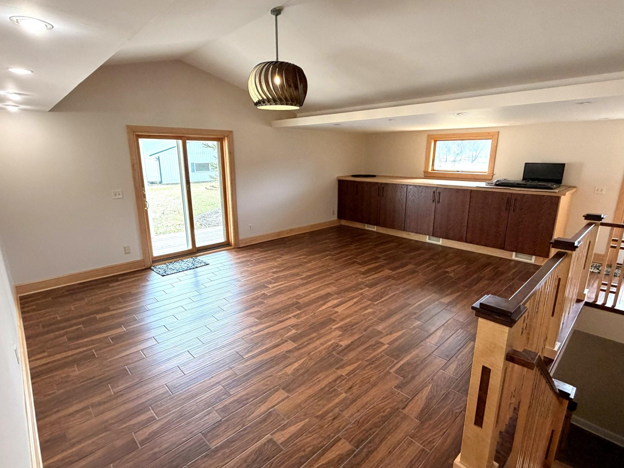 538 Windmill Road Brooklyn, WI 53521 - Photo 13 of 48