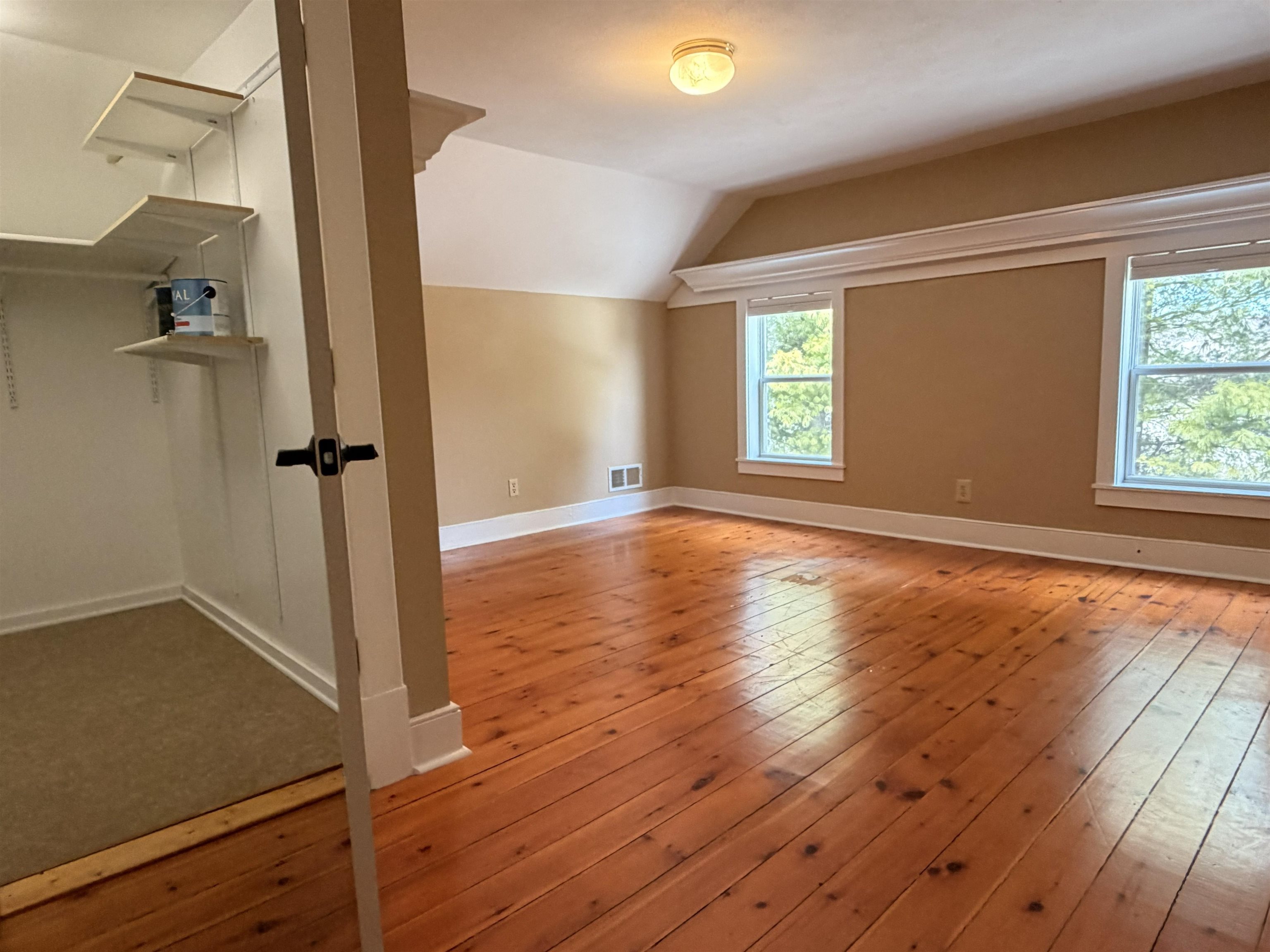 538 Windmill Road Brooklyn, WI 53521 - Photo 23 of 48