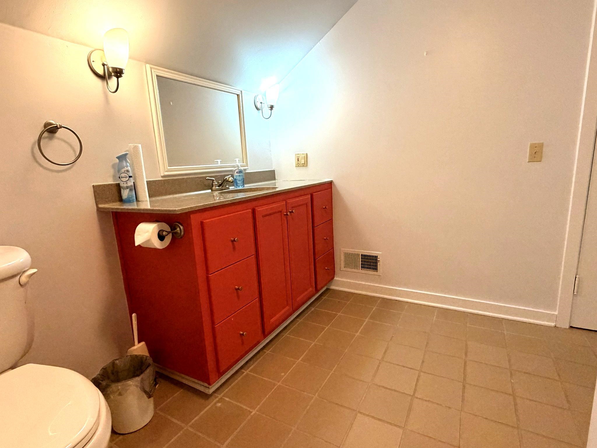 538 Windmill Road Brooklyn, WI 53521 - Photo 25 of 48