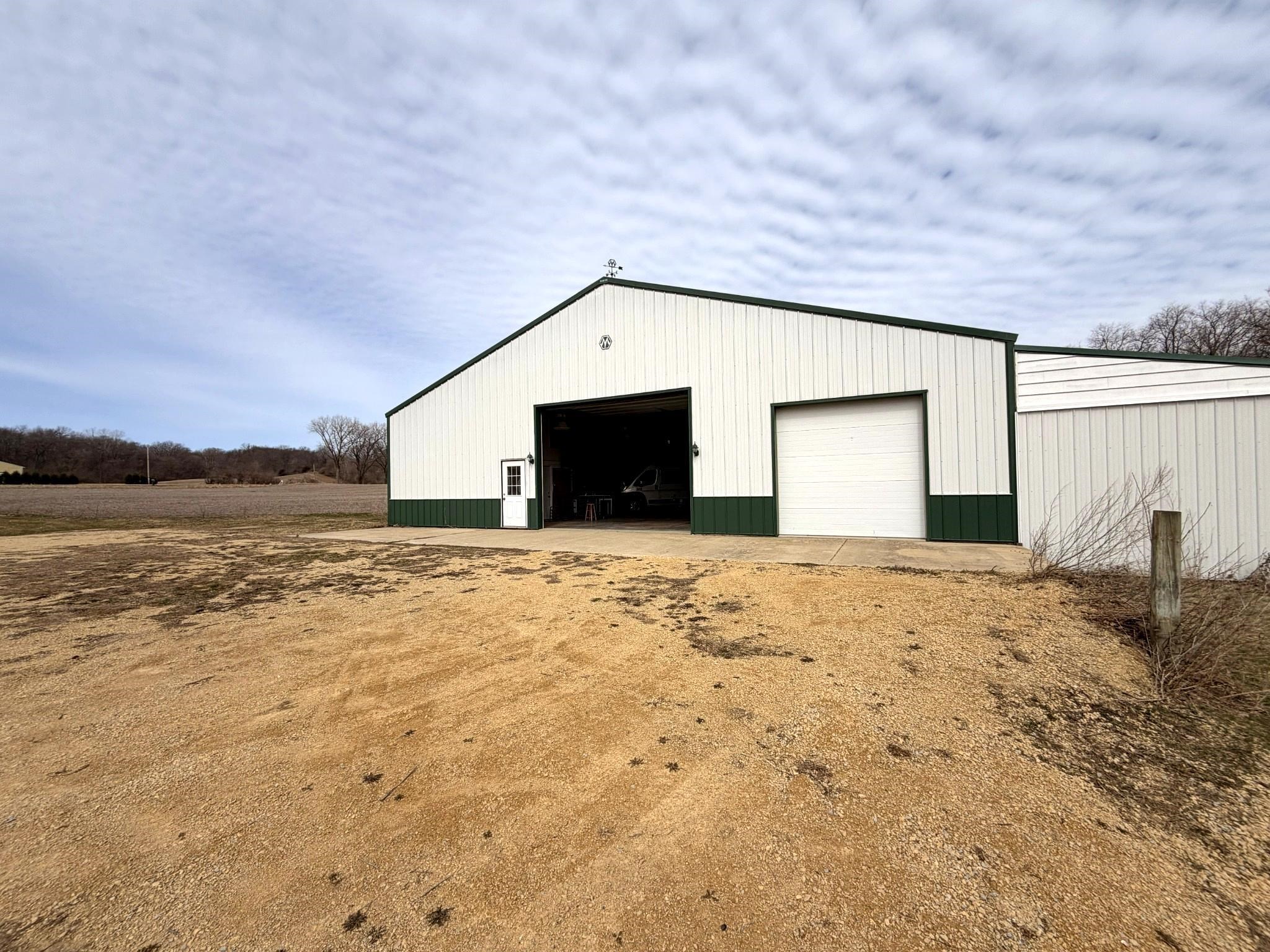 538 Windmill Road Brooklyn, WI 53521 - Photo 36 of 48