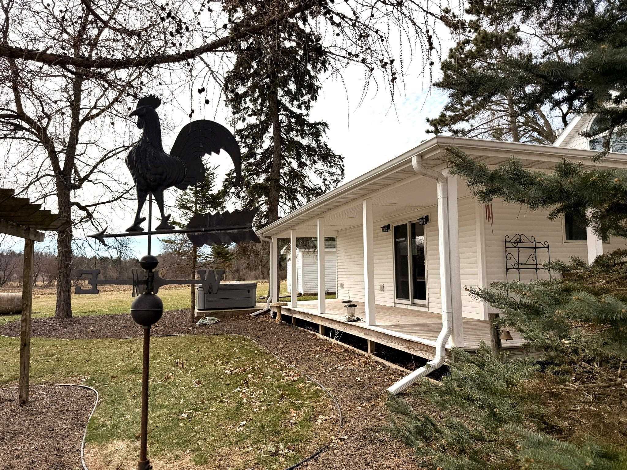 538 Windmill Road Brooklyn, WI 53521 - Photo 8 of 48