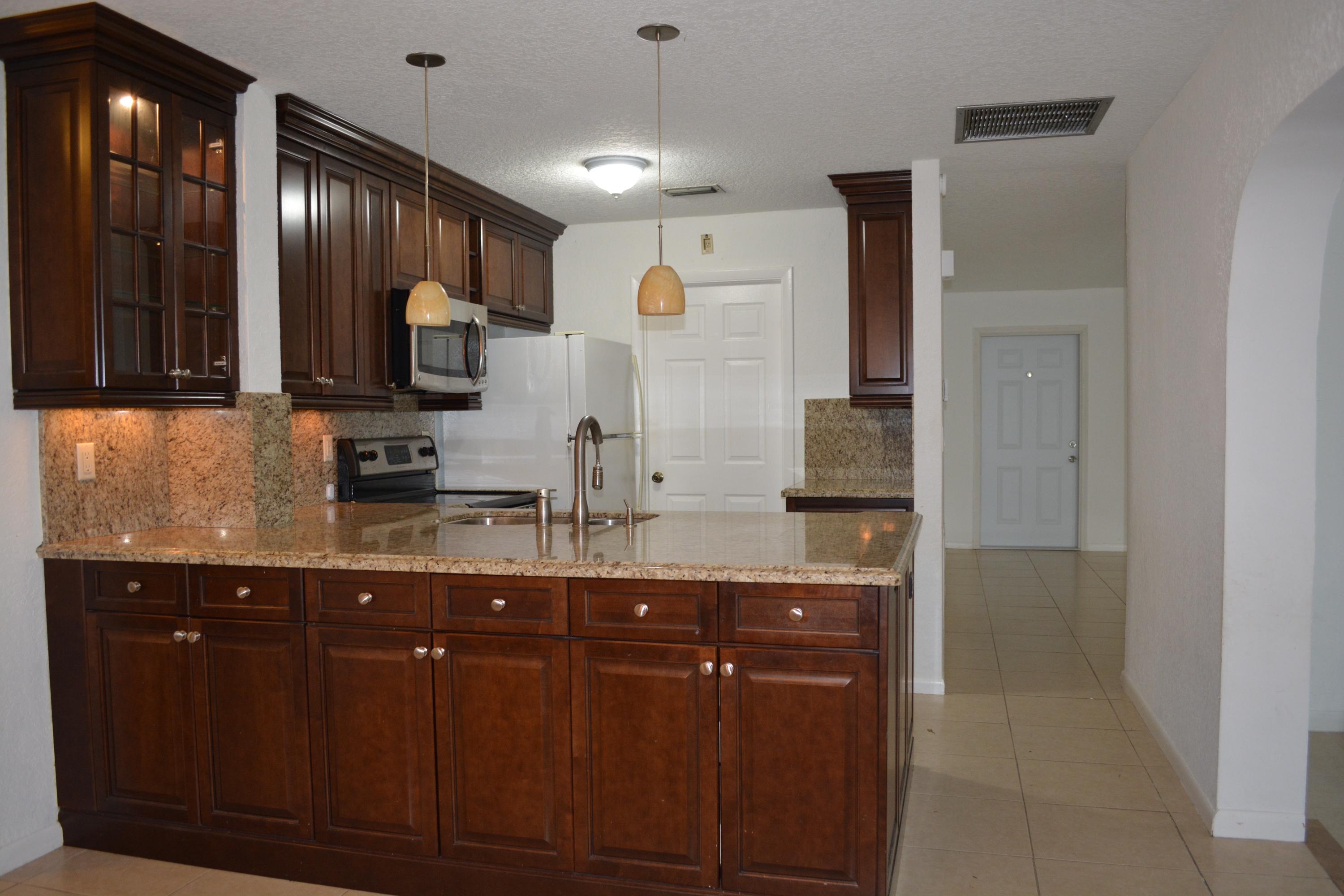 1741 Southwest 10th Street Boca Raton, FL 33486 - Photo 5 of 16 DSC_0010