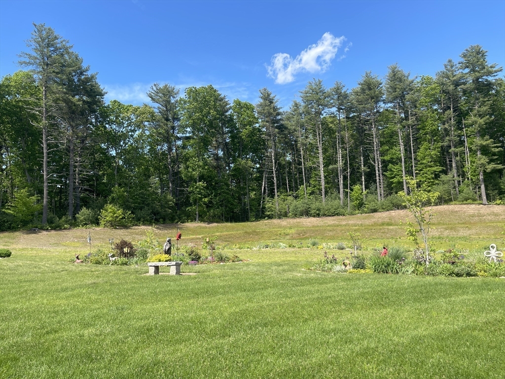 11 Sycamore Lane Taunton, MA 02780 - Photo 6 of 16
