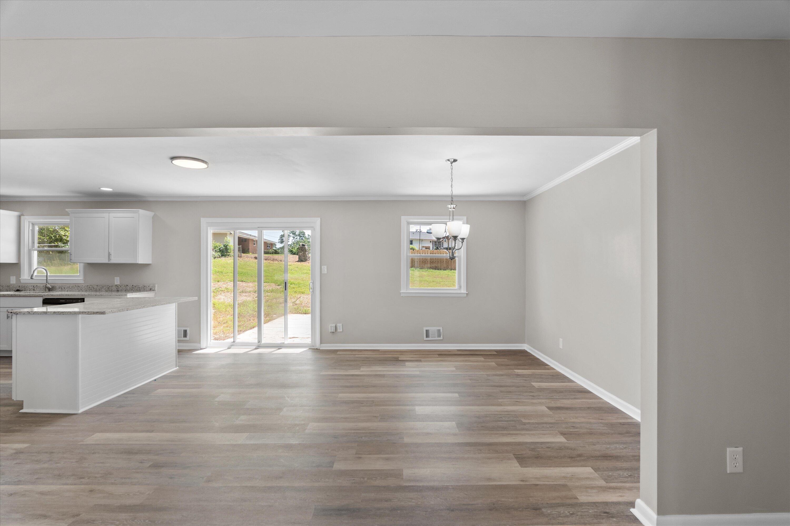 3118 Exeter Road Augusta, GA 30909 - Photo 7 of 43 10-P1117013