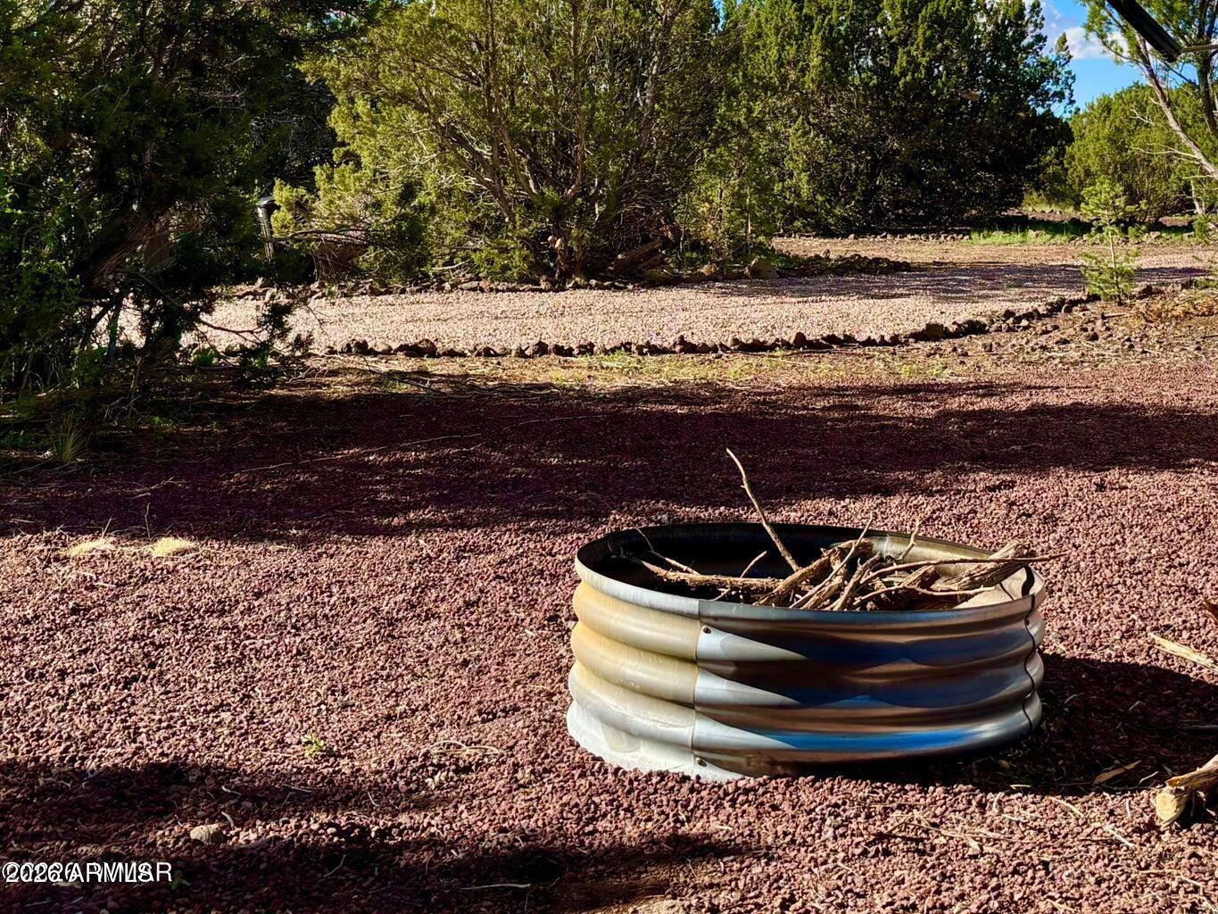 29 Co Road Show Low, AZ 85901 - Photo 4 of 17 20260206085309209177000000-o