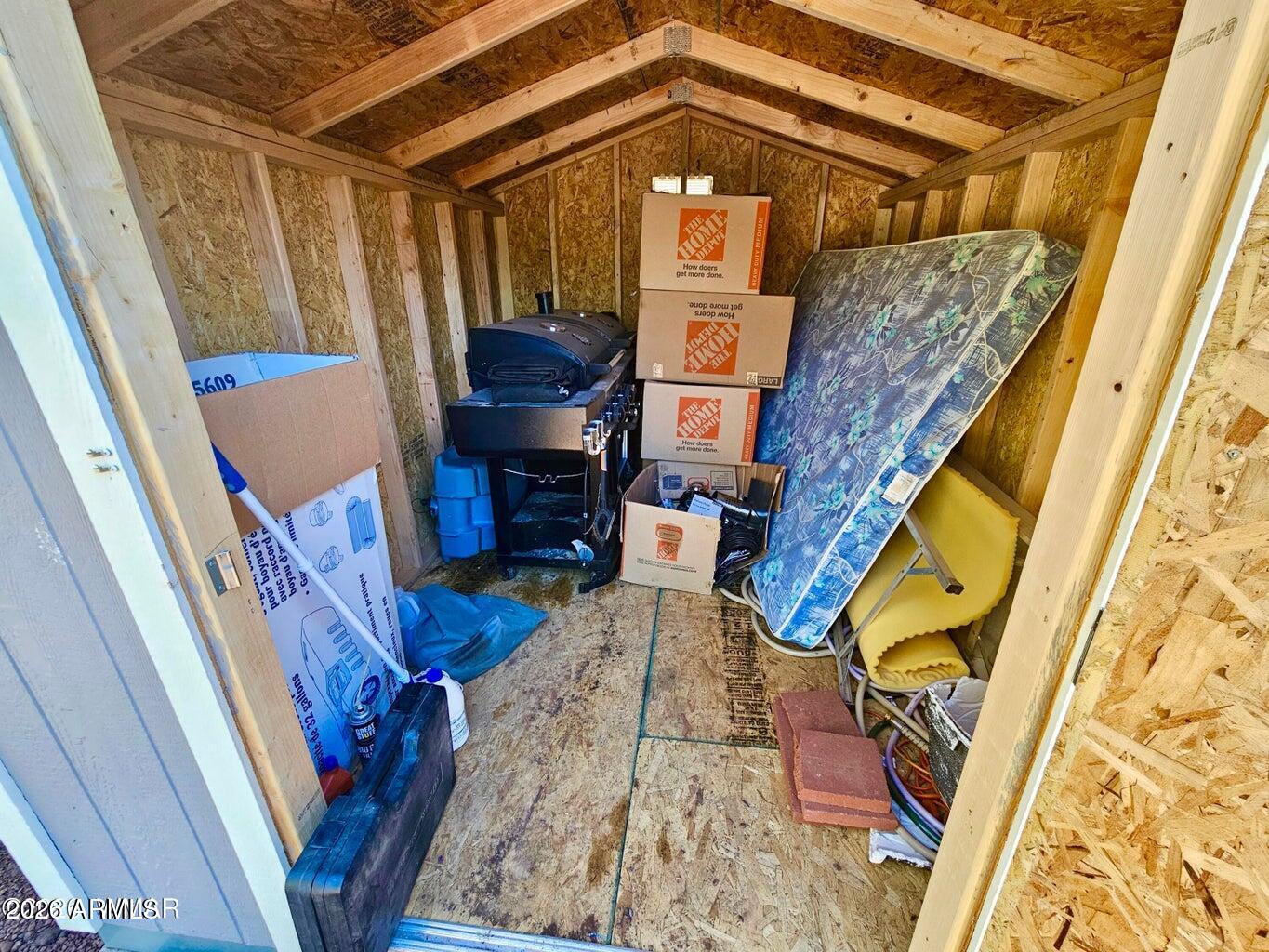 29 Co Road Show Low, AZ 85901 - Photo 9 of 17 20260206085614957697000000-o