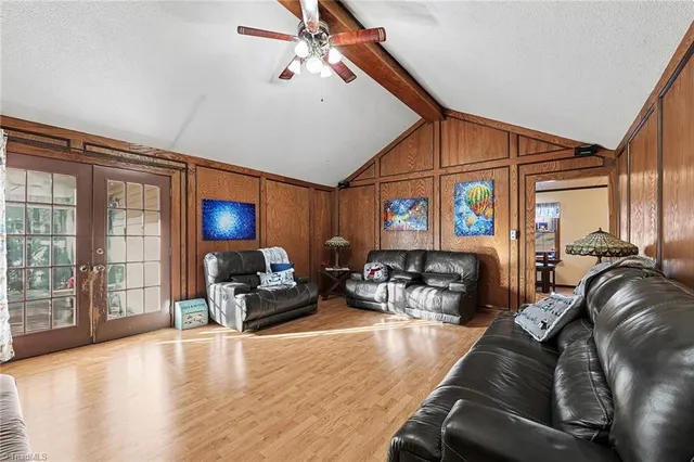 $370,000 | 1532 Creek Bed Road, Kernersville, NC 27284