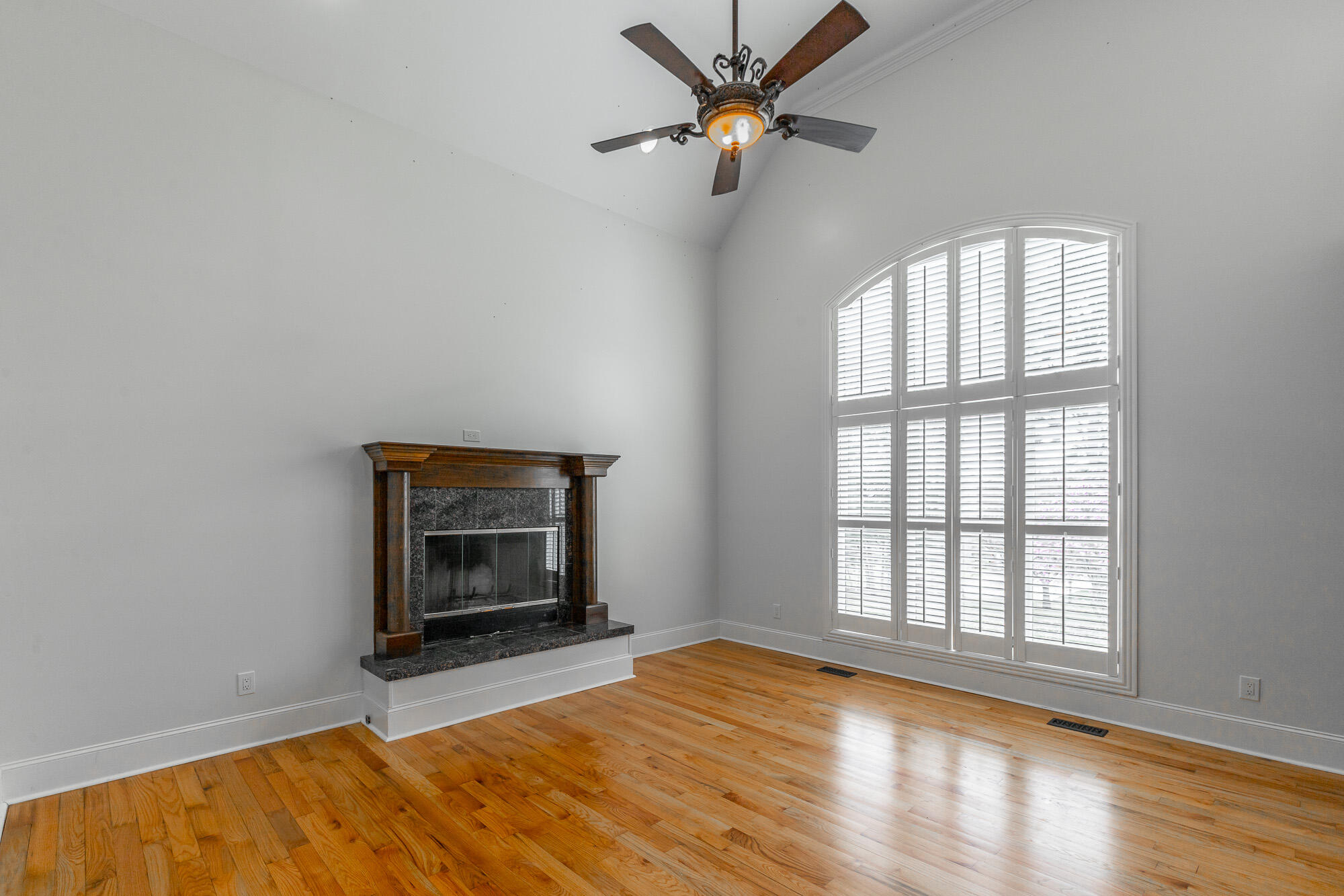 8323 Mitchell Mill Road Ooltewah, TN 37363 - Photo 12 of 106 8323 Mitchell Mill Road Interior HD