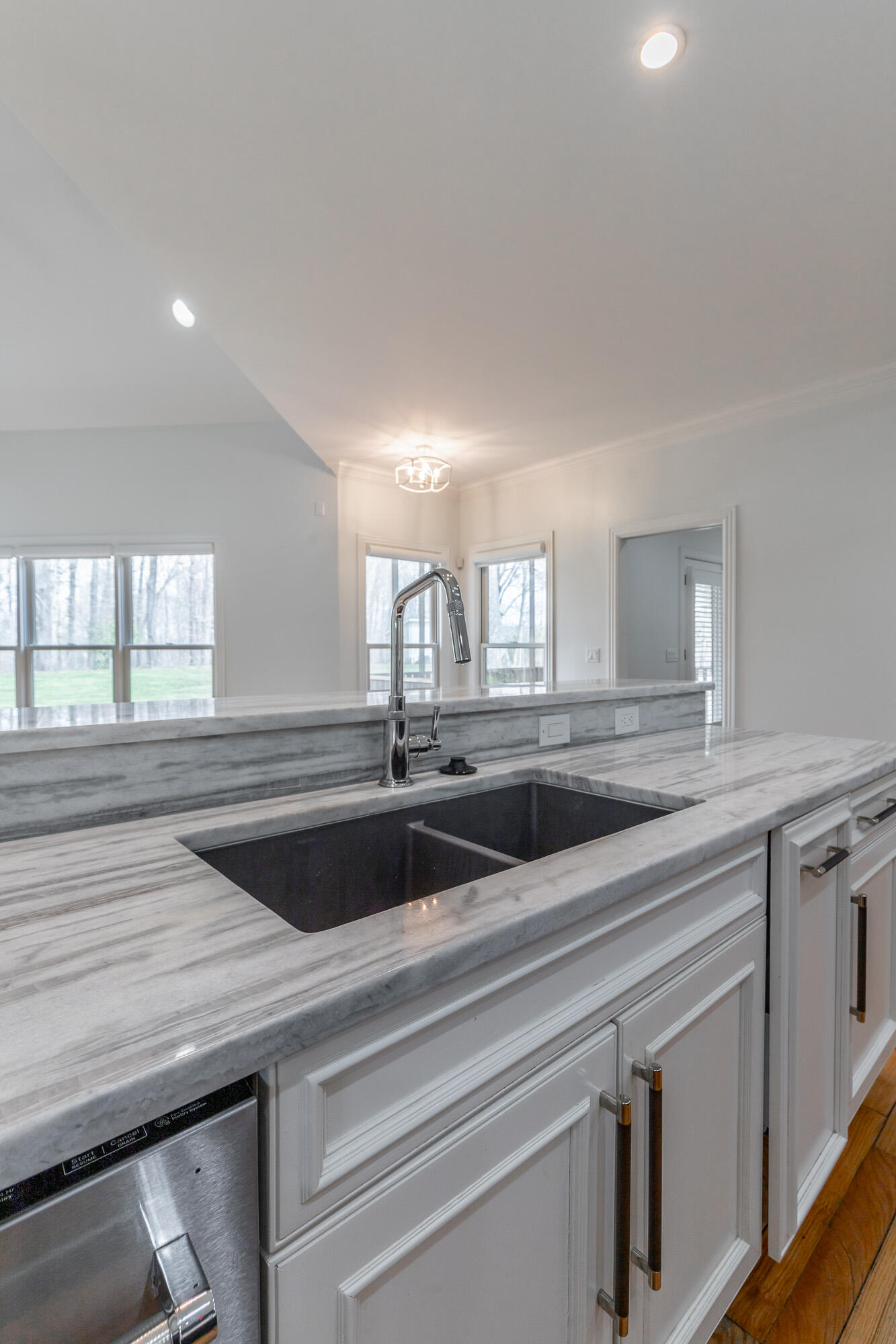 8323 Mitchell Mill Road Ooltewah, TN 37363 - Photo 36 of 106 8323 Mitchell Mill Road Interior HD-76