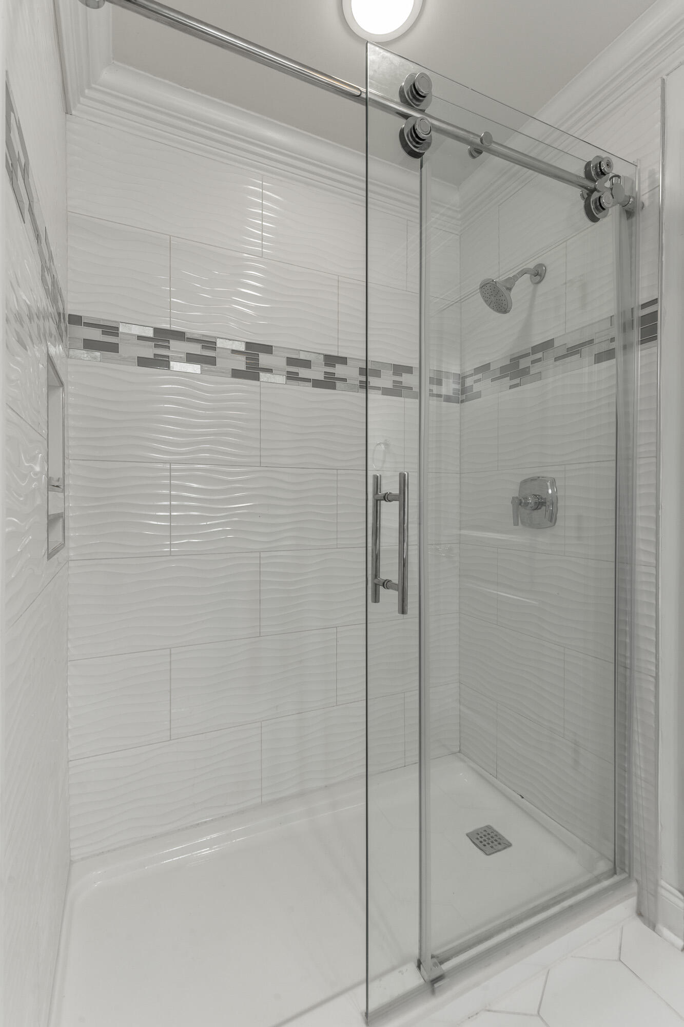 8323 Mitchell Mill Road Ooltewah, TN 37363 - Photo 85 of 106 8323 Mitchell Mill Road Interior HD-53