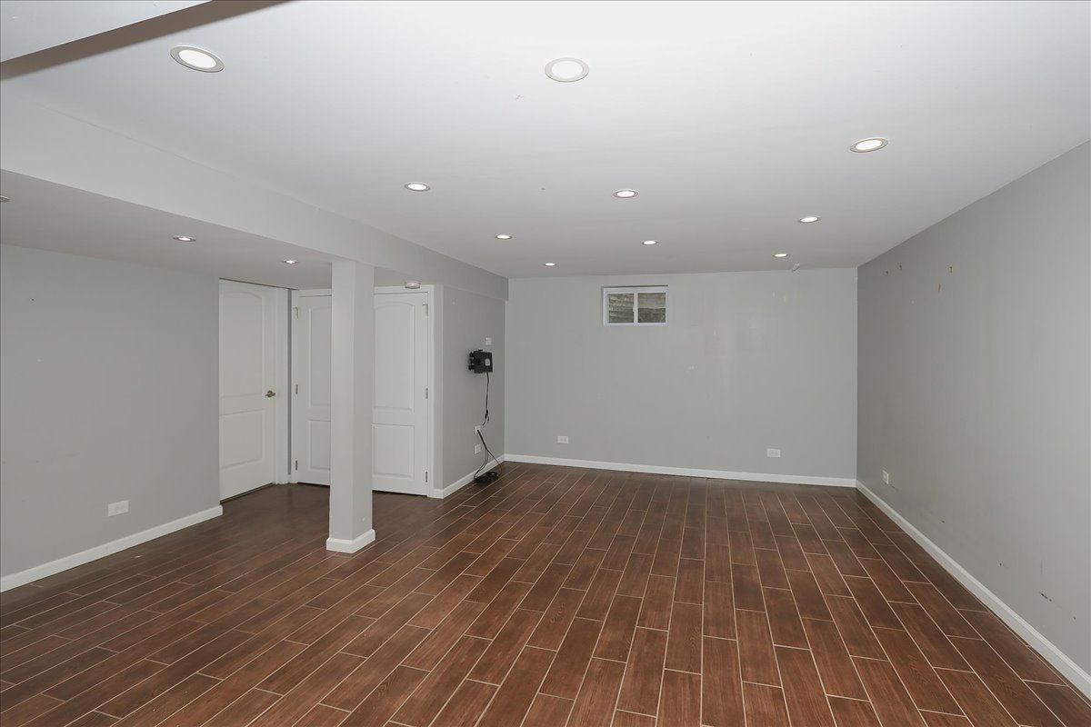 20 North Westgate Road Des Plaines, IL 60016 - Photo 22 of 29 Gallery Image 22