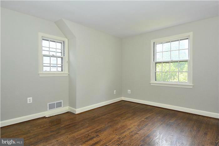 3 Pinehurst Circle Chevy Chase, MD 20815 - Photo 14 of 22 Bedroom