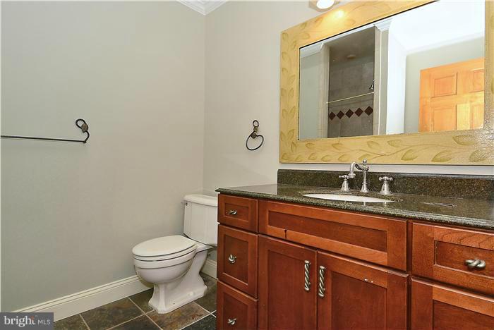 3 Pinehurst Circle Chevy Chase, MD 20815 - Photo 7 of 22 Bath