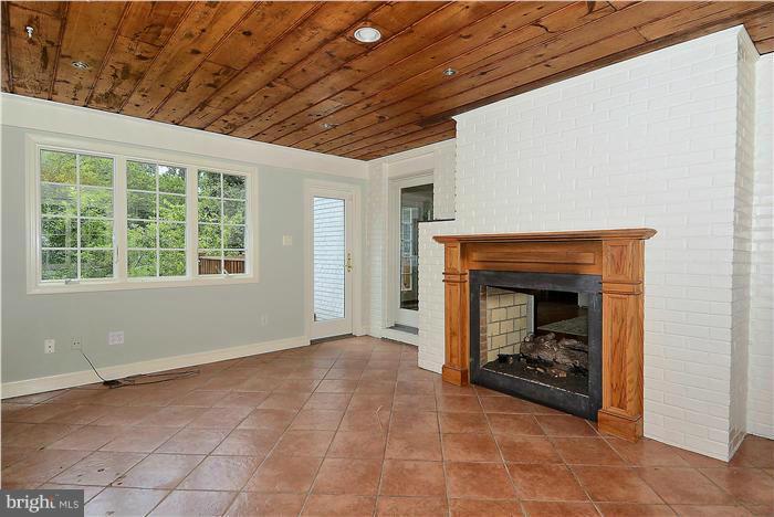 3 Pinehurst Circle Chevy Chase, MD 20815 - Photo 10 of 22 Family Room