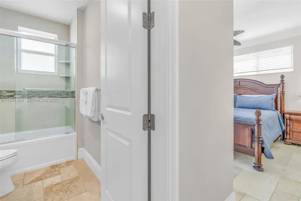 $11,000,000 | 2394 Coco Plum Drive, Marathon, FL 33050