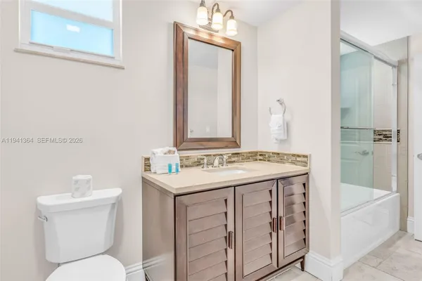 $11,000,000 | 2394 Coco Plum Drive, Marathon, FL 33050