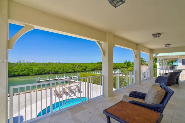 $11,000,000 | 2394 Coco Plum Drive, Marathon, FL 33050