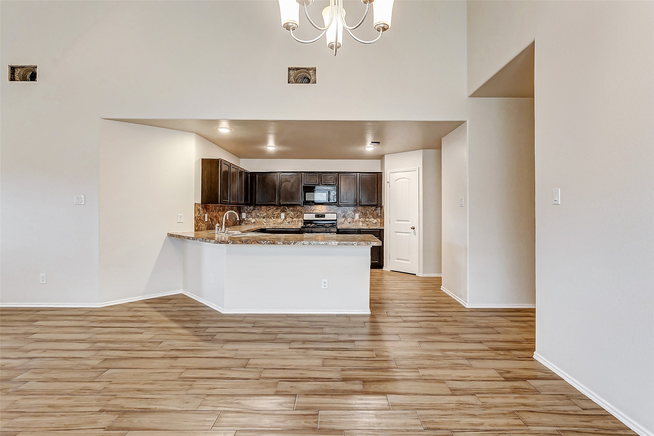 1355 Lariat Rdg Trail Houston, TX 77049 - Photo 16 of 27