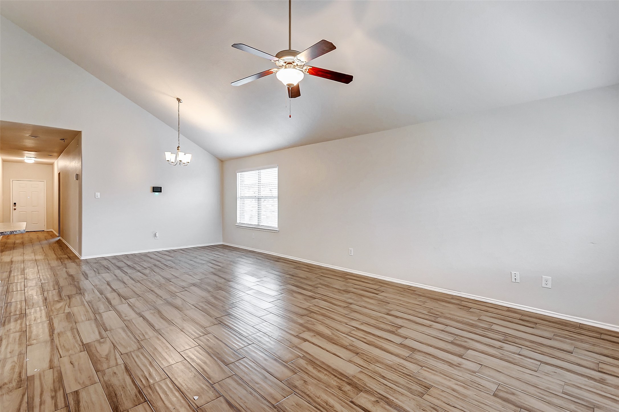 1355 Lariat Rdg Trail Houston, TX 77049 - Photo 18 of 27