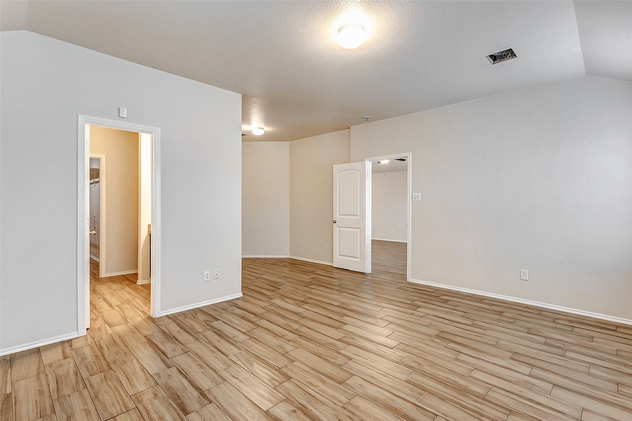 1355 Lariat Rdg Trail Houston, TX 77049 - Photo 20 of 27