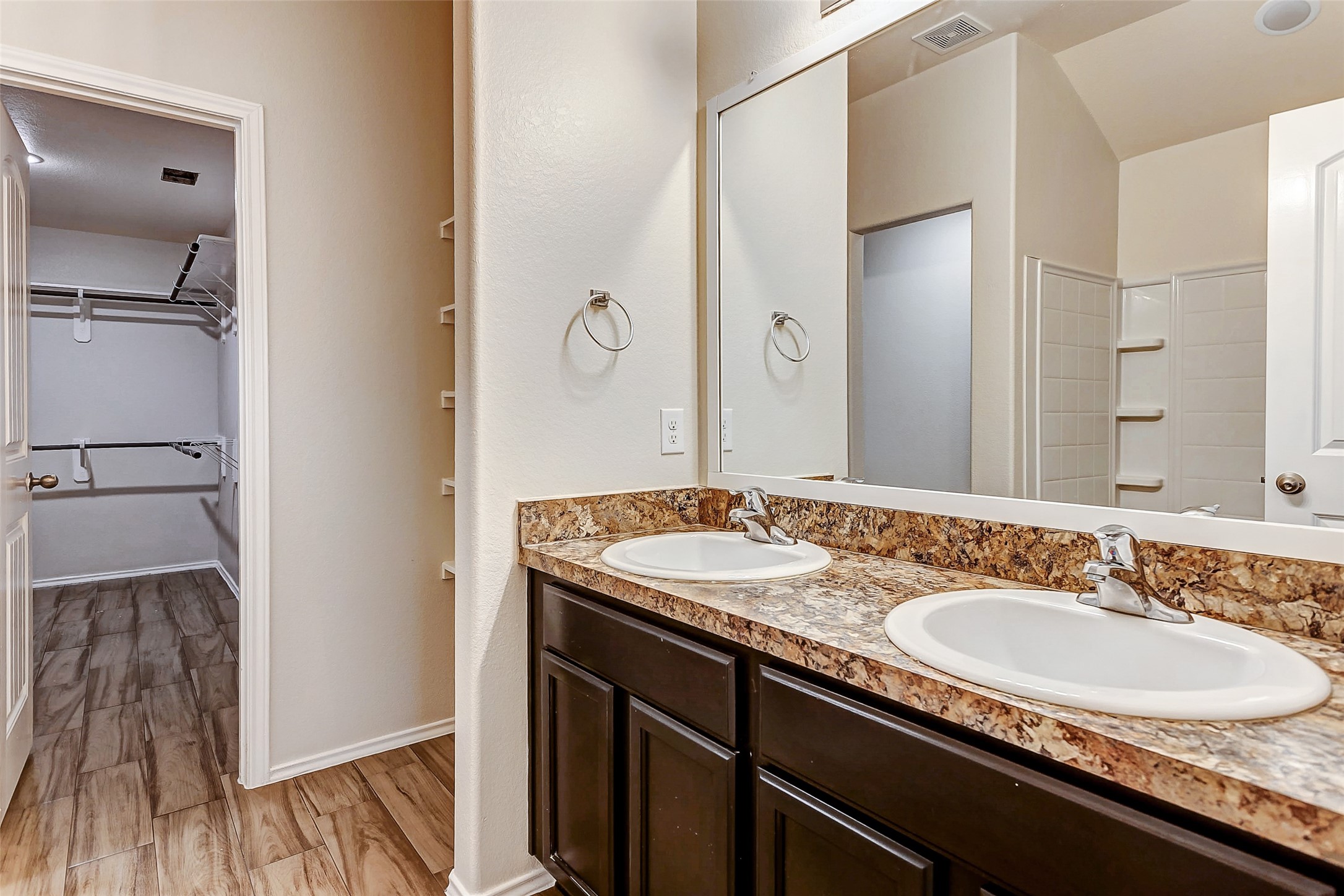 1355 Lariat Rdg Trail Houston, TX 77049 - Photo 22 of 27