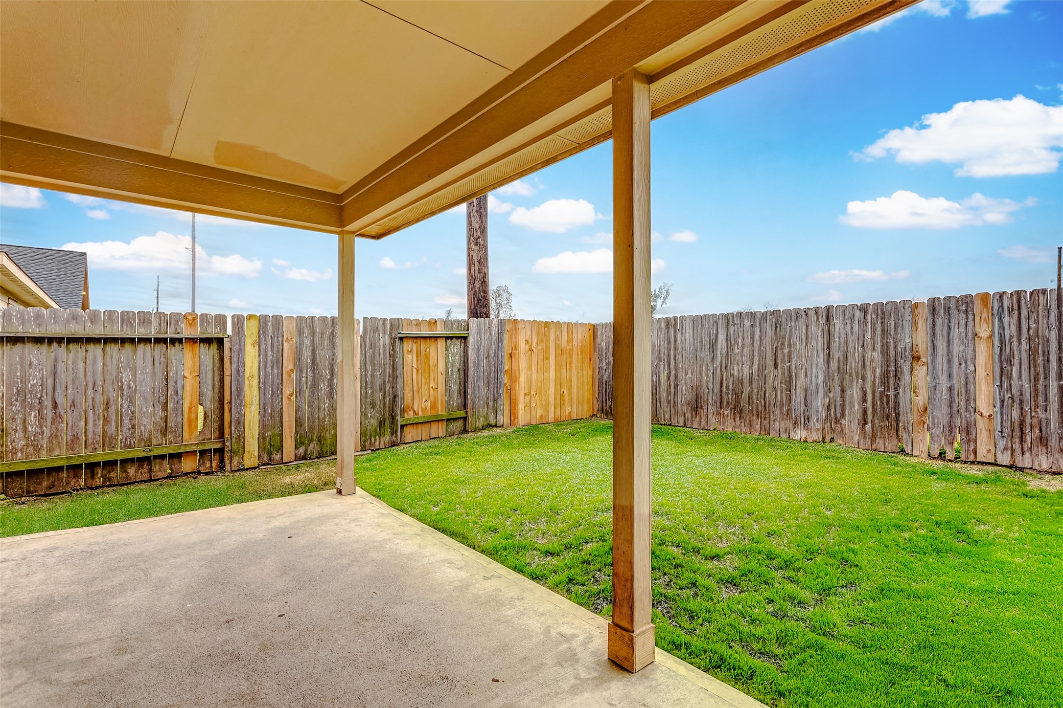 1355 Lariat Rdg Trail Houston, TX 77049 - Photo 25 of 27