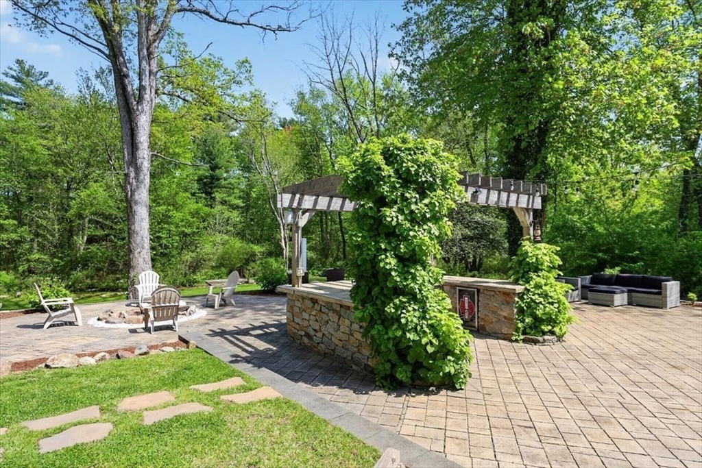 330 Spring Street Rockland, MA 02370 - Photo 24 of 39