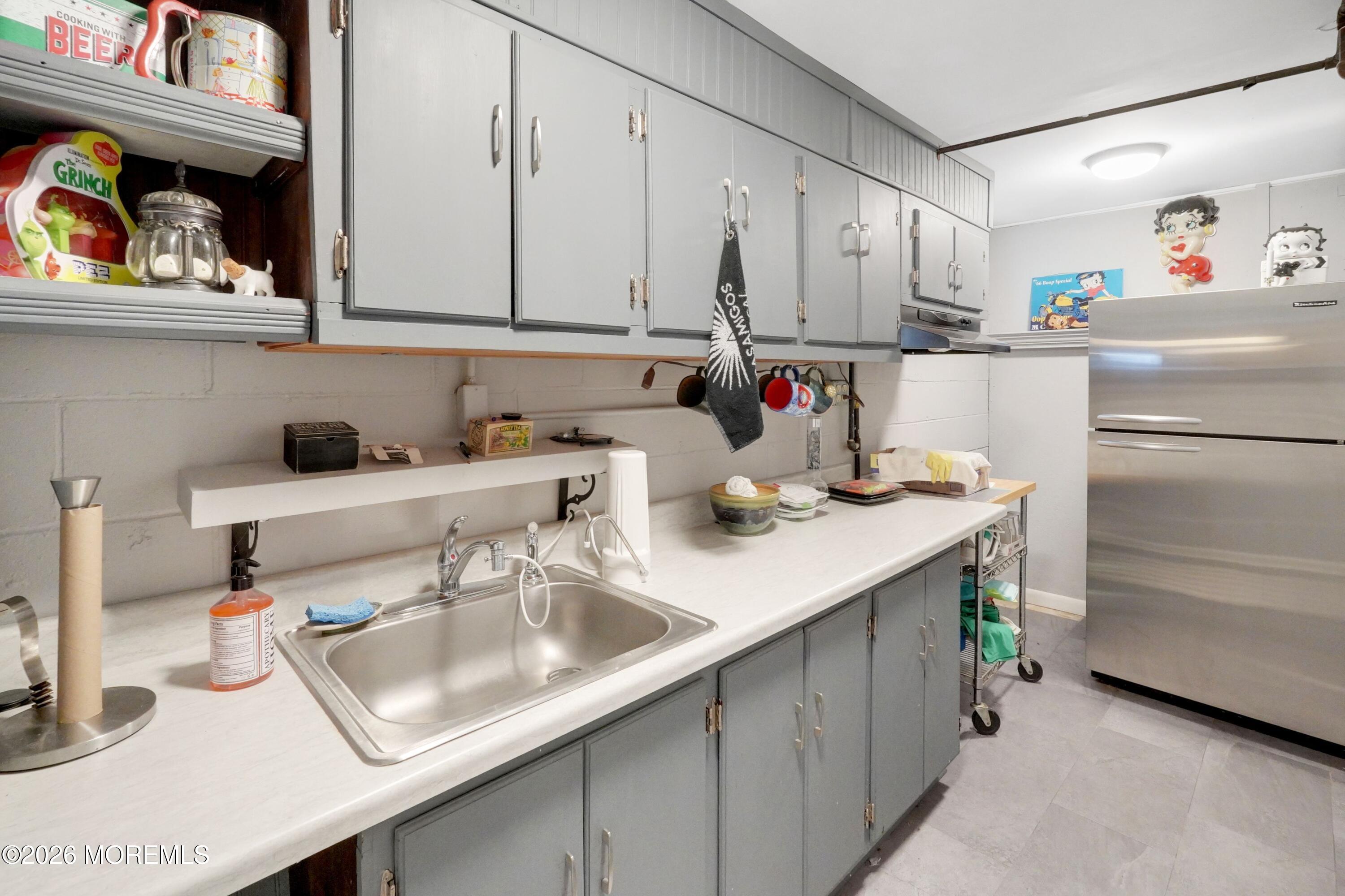 118 Ivins Road Neptune Township, NJ 07753 - Photo 22 of 31 zwxP3img