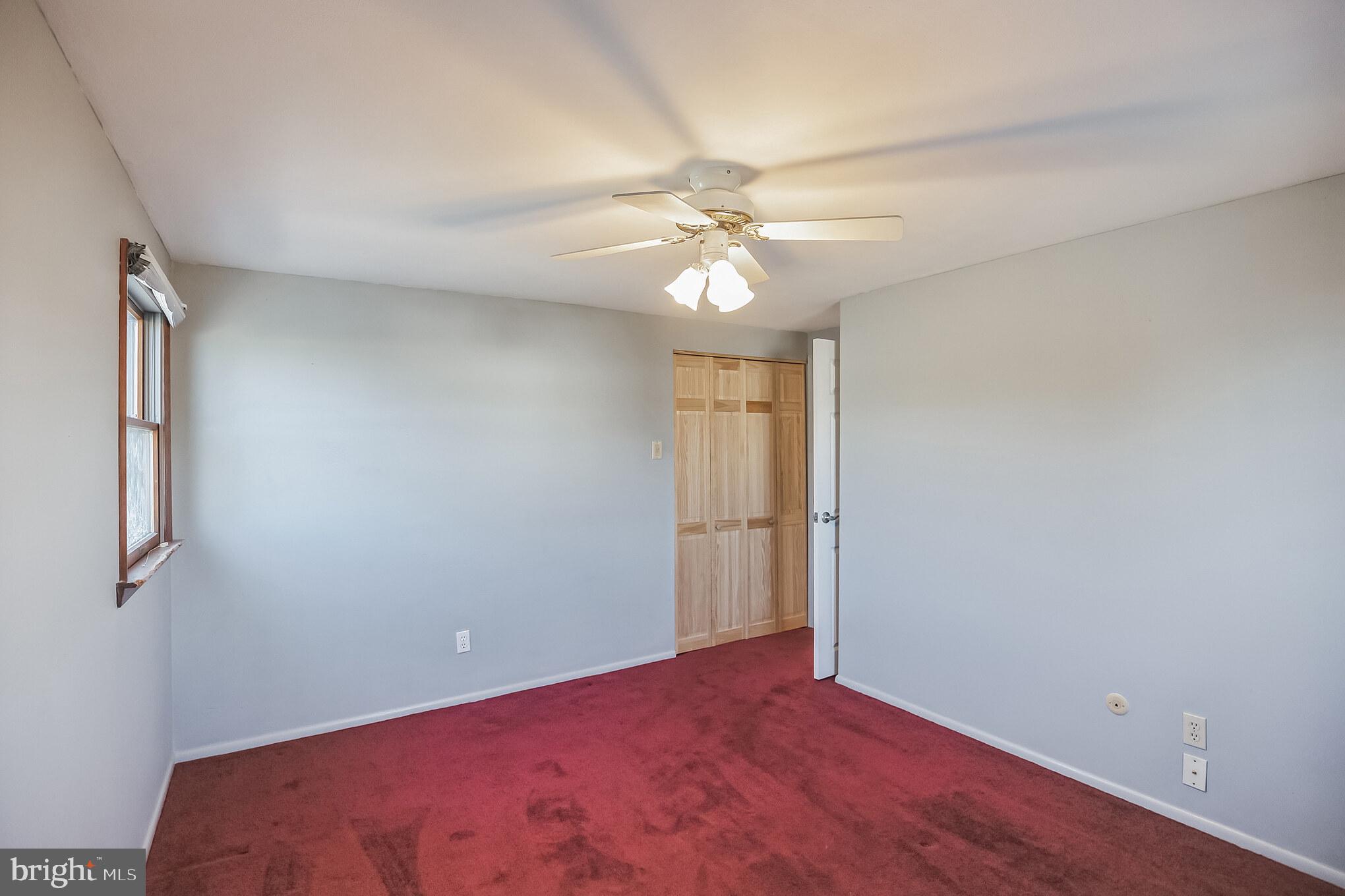 9733 Beacon Road Philadelphia, PA 19115 - Photo 20 of 35