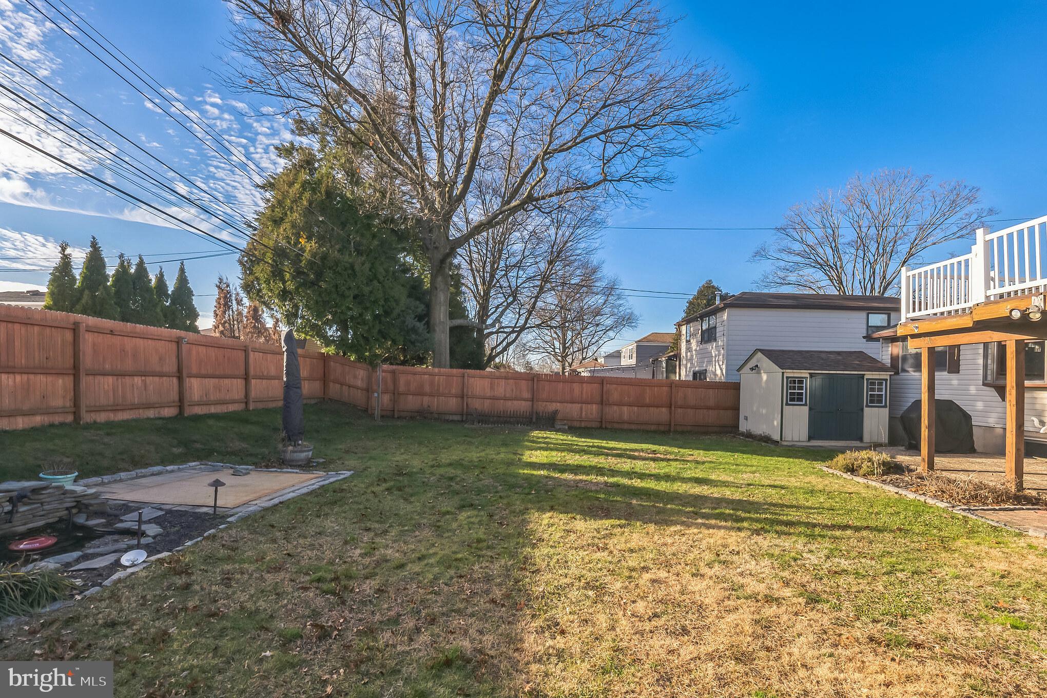 9733 Beacon Road Philadelphia, PA 19115 - Photo 34 of 35