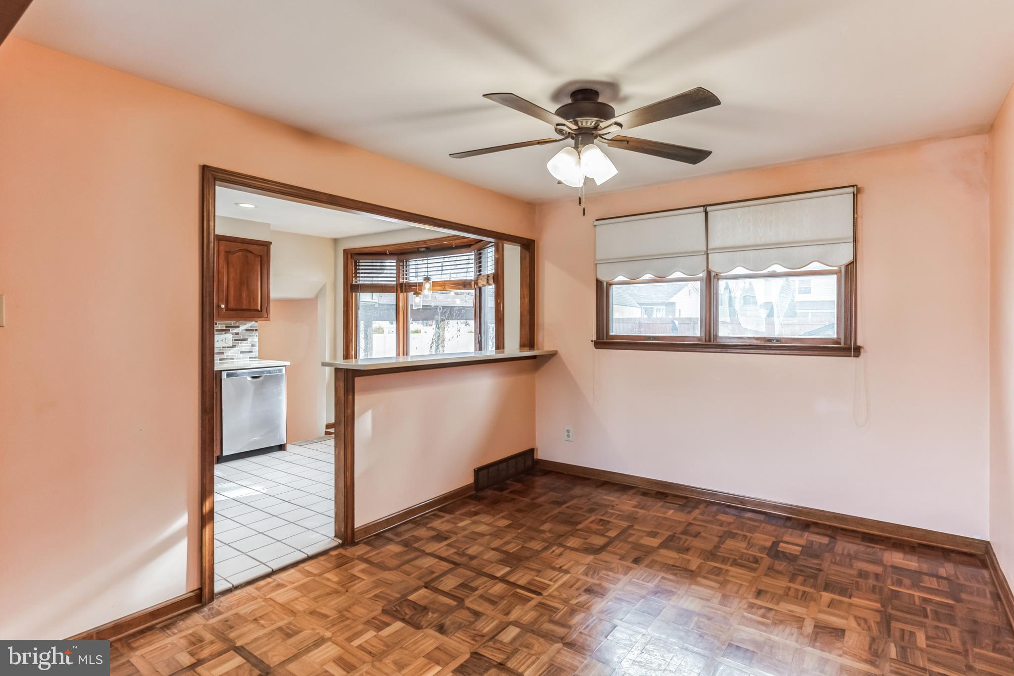 9733 Beacon Road Philadelphia, PA 19115 - Photo 6 of 35