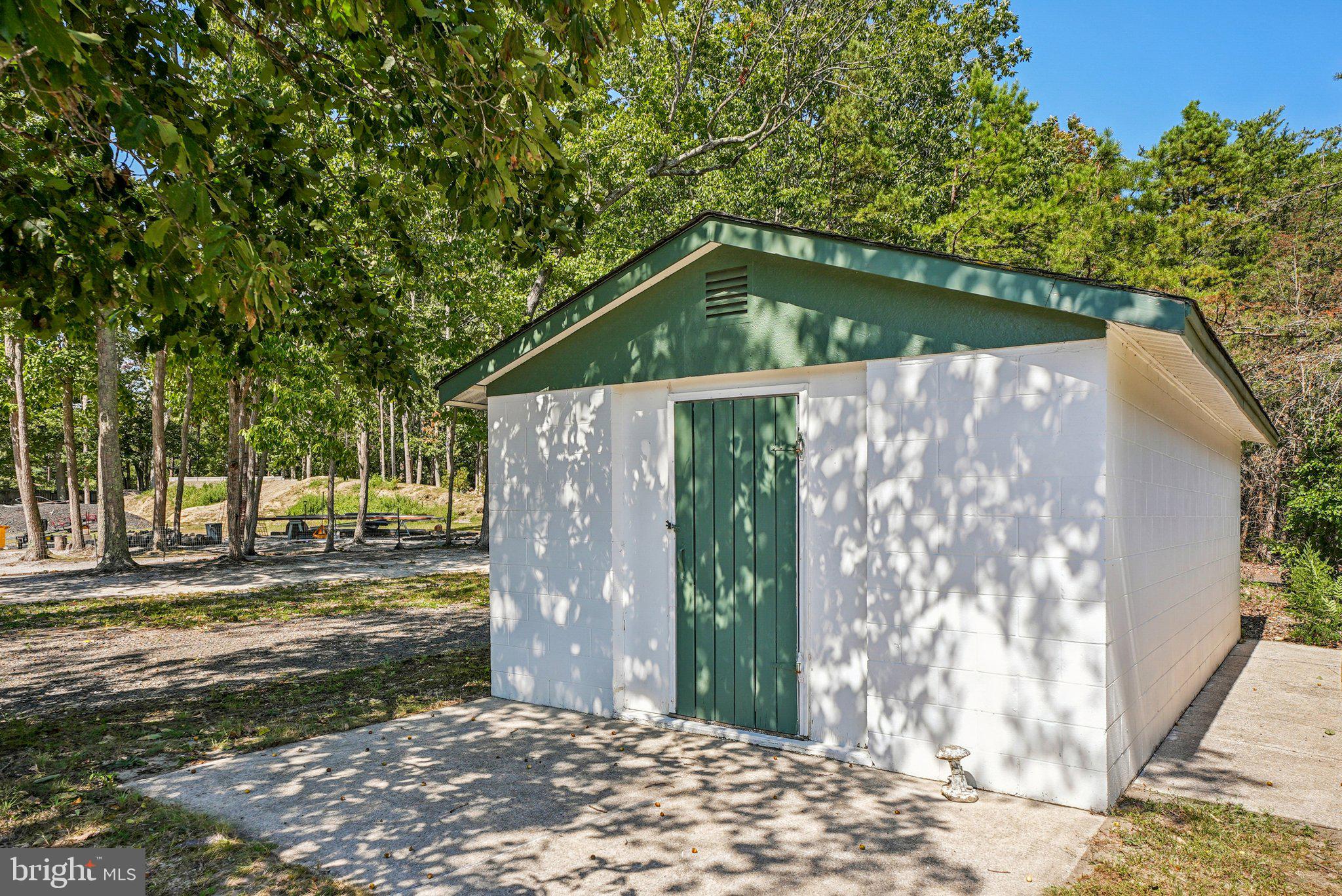 5322 Highway 49 Millville, NJ 08332 - Photo 32 of 46 14x26 Block Outbuilding