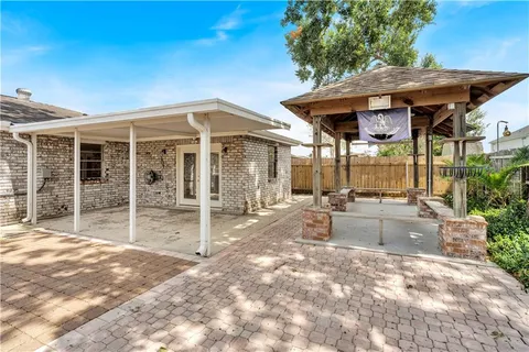 $265,000 | 5048 Dueling Oaks Avenue, Marrero, LA 70072