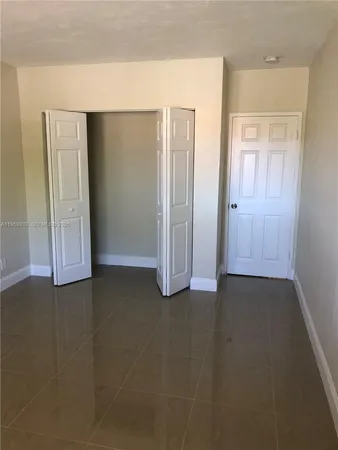 $1,900 | 600 Layne Boulevard, Unit 208, Hallandale Beach, FL 33009