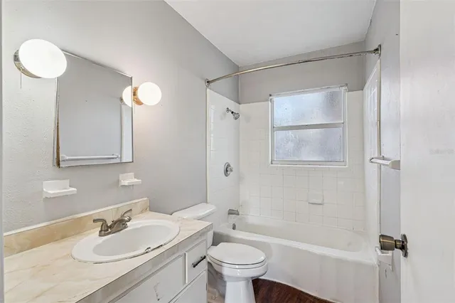 $975 | 420 Euclid Avenue, Unit 1, Leesburg, FL 34748