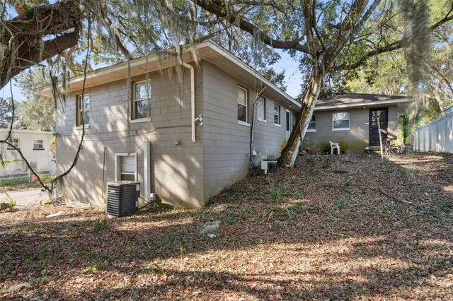 $975 | 420 Euclid Avenue, Unit 1, Leesburg, FL 34748