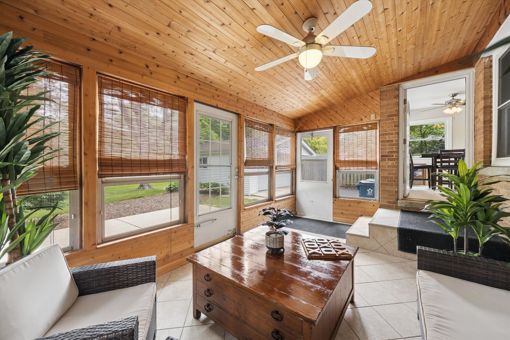 5949 Dunham Road Downers Grove, IL 60516 - Photo 12 of 26