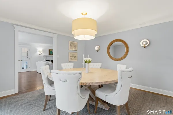 $3,195,000 | 19 Blueberry Lane, Darien, CT 06820