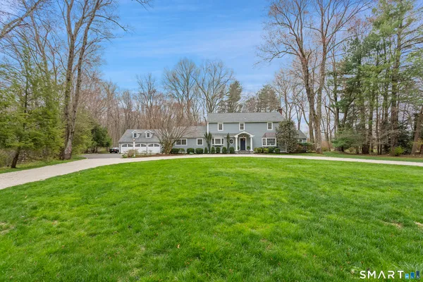 $3,195,000 | 19 Blueberry Lane, Darien, CT 06820