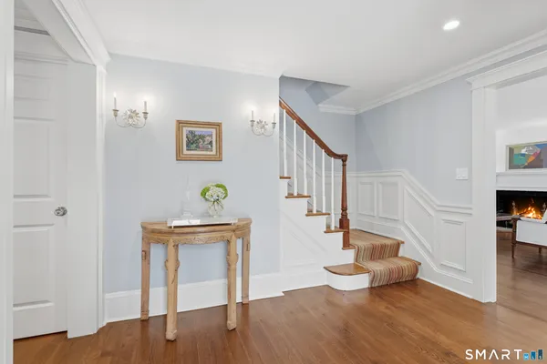 $3,195,000 | 19 Blueberry Lane, Darien, CT 06820