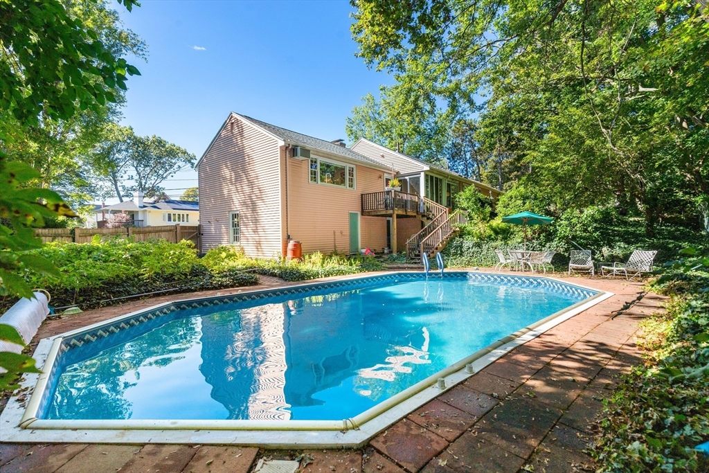 4 Stony Brook Road Arlington, MA 02476 - Photo 38 of 42 Gallery Image 38