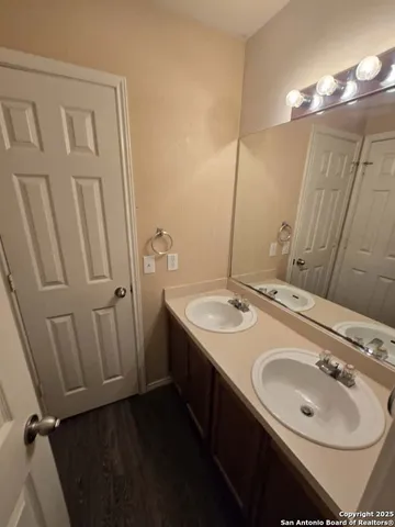 $2,000 | 4022 Canyon Parkway, San Antonio, TX 78259