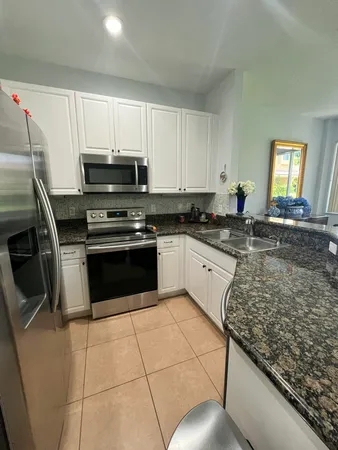 $2,600 | 4281 Coventry Pointe Way, Lake Worth, FL 33461