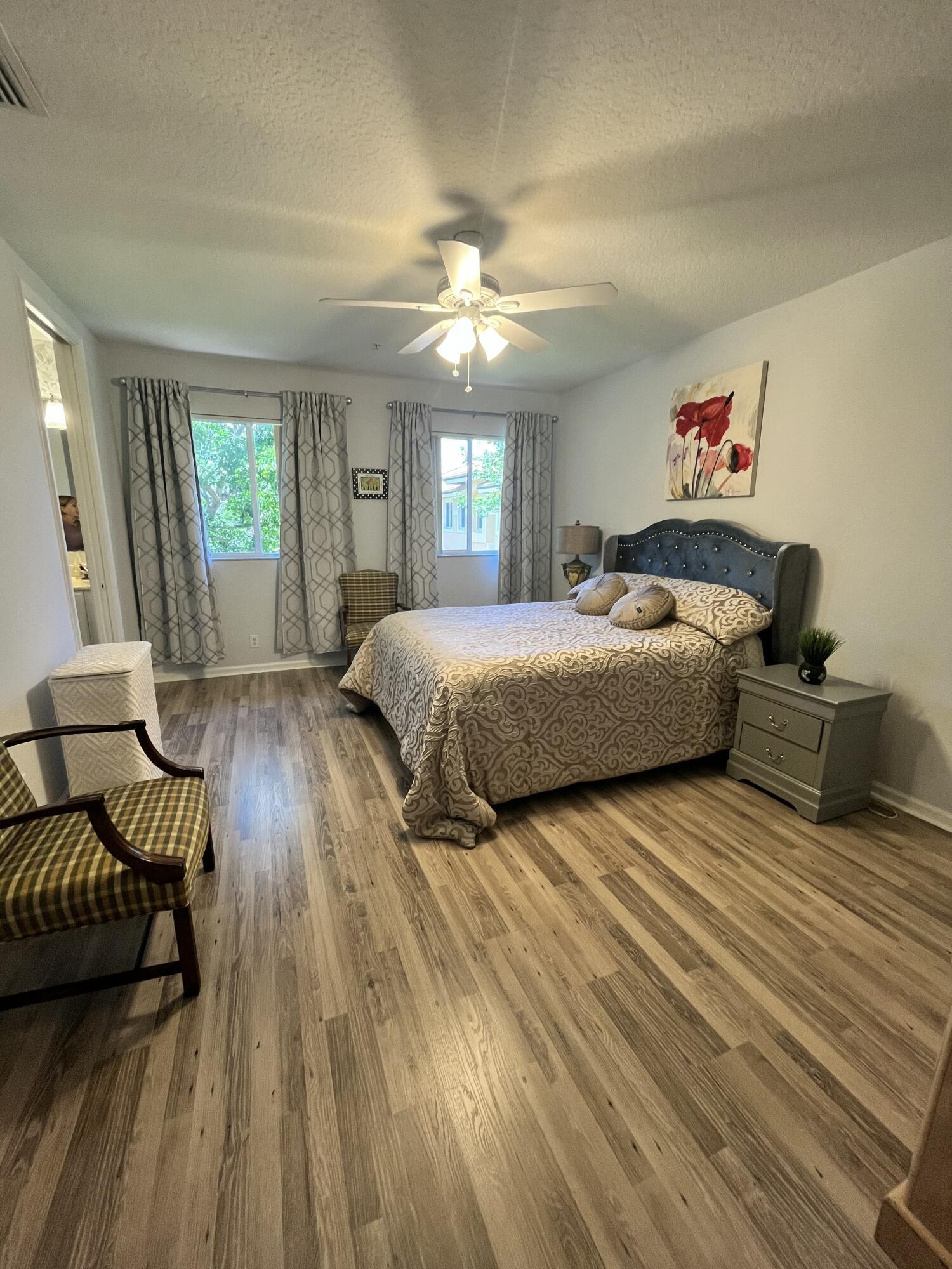 4281 Coventry Pointe Way Lake Worth, FL 33461 - Photo 4 of 11 IMG_4918