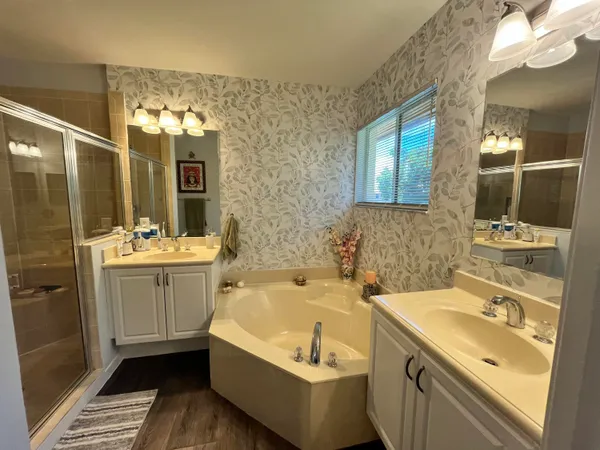 $2,600 | 4281 Coventry Pointe Way, Lake Worth, FL 33461